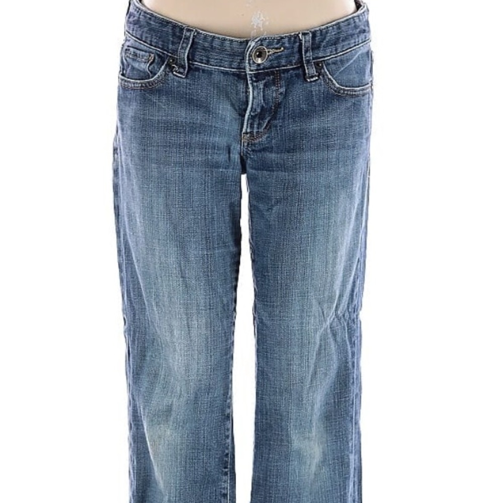low rise blue jeans